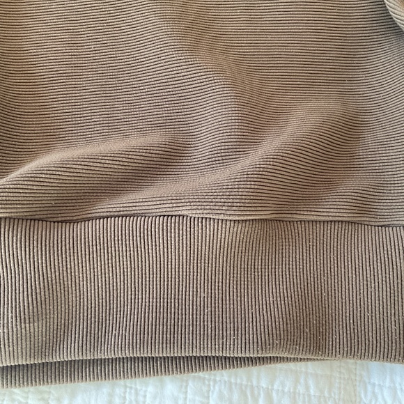 Varley Vine Pullover - Picture 9 of 12